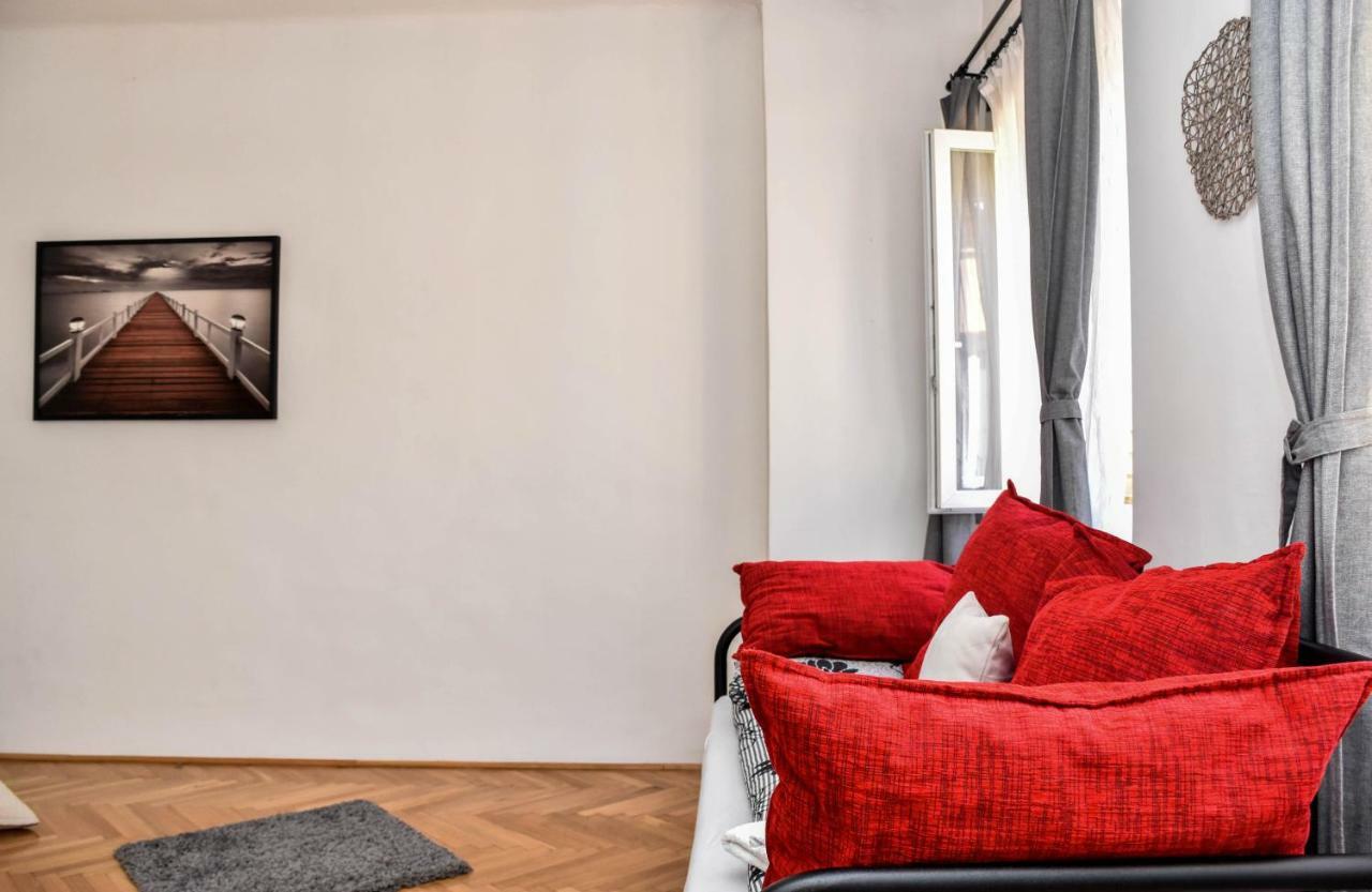 Apartamento Diamond Astoria 4 *